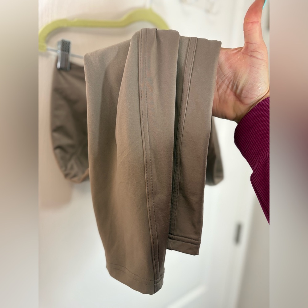 lululemon•Align No Line™ High-Rise Pant•NEW RELEASE•NWOT•Satin Shine Ash Grey•10 - Picture 12 of 16